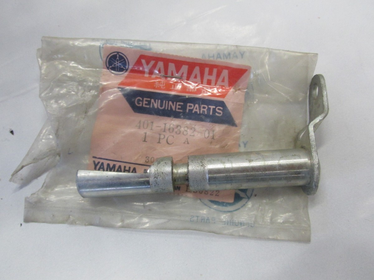 NOS OEM Yamaha Clutch Actuator Arm DT100 DT175 MX100 MX175