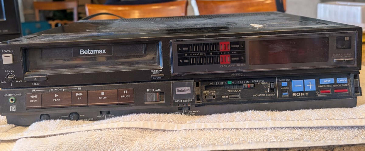 ★希少★ ソニー SL-HF300 Betamax ビデオデッキ リモコン付属 ソニー(SONY)|Βビデオデッキ（ベータビデオデッキ）|HARDOFFオフ