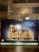 LEGO ARCHITECTURE: Notre-Dame De Paris (21061)