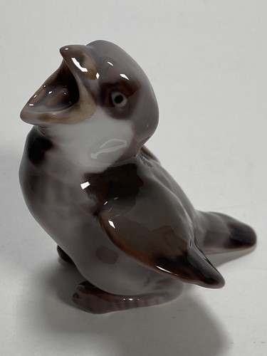 Bing & Grondahl Porcelain Sparrow Baby Bird Figurine #1852 Denmark B & G