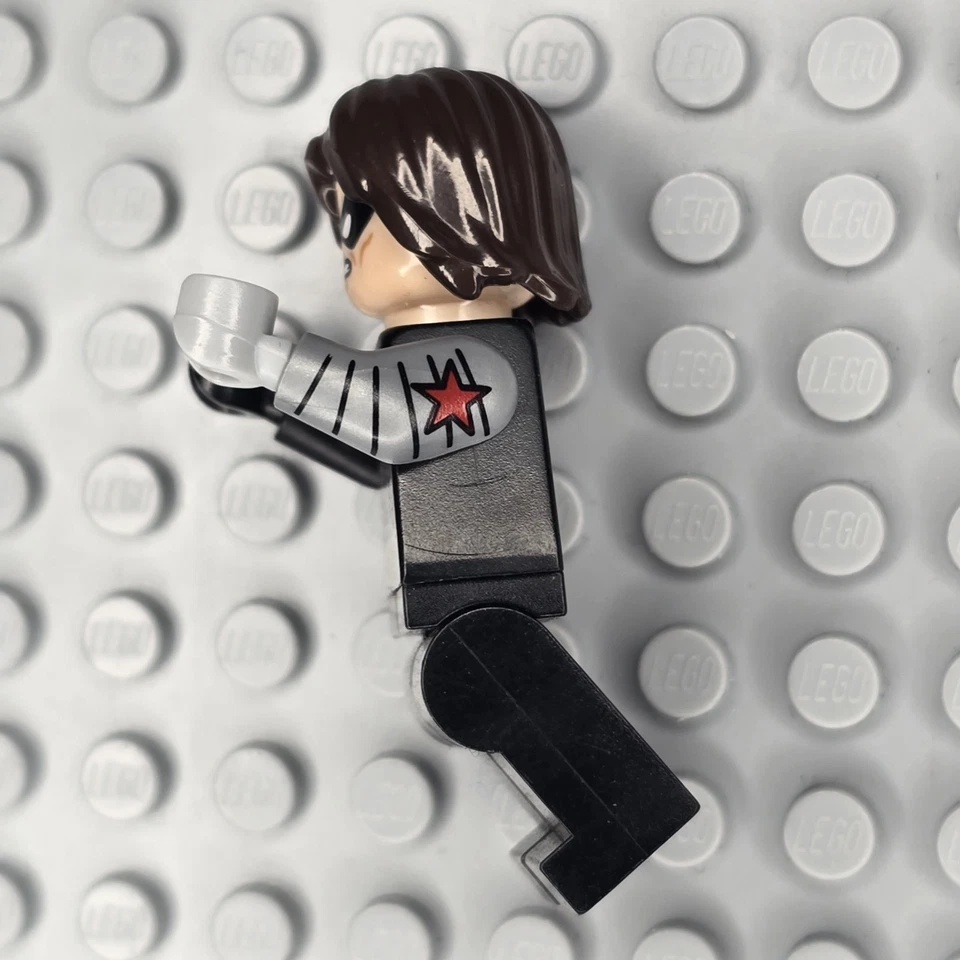 Lego Marvel Super Heroes Minifigura SH0181 Soldado de Invierno Foto 4 de 4