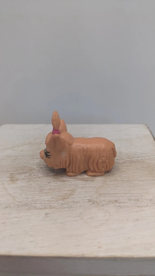 2007 Mattel Yorkshire Terrier Dog 2" Mini FIgure - Barbie Or Polly Pocket?  - Image 2 of 4