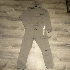Essentials Track Suit Men’s Size Large