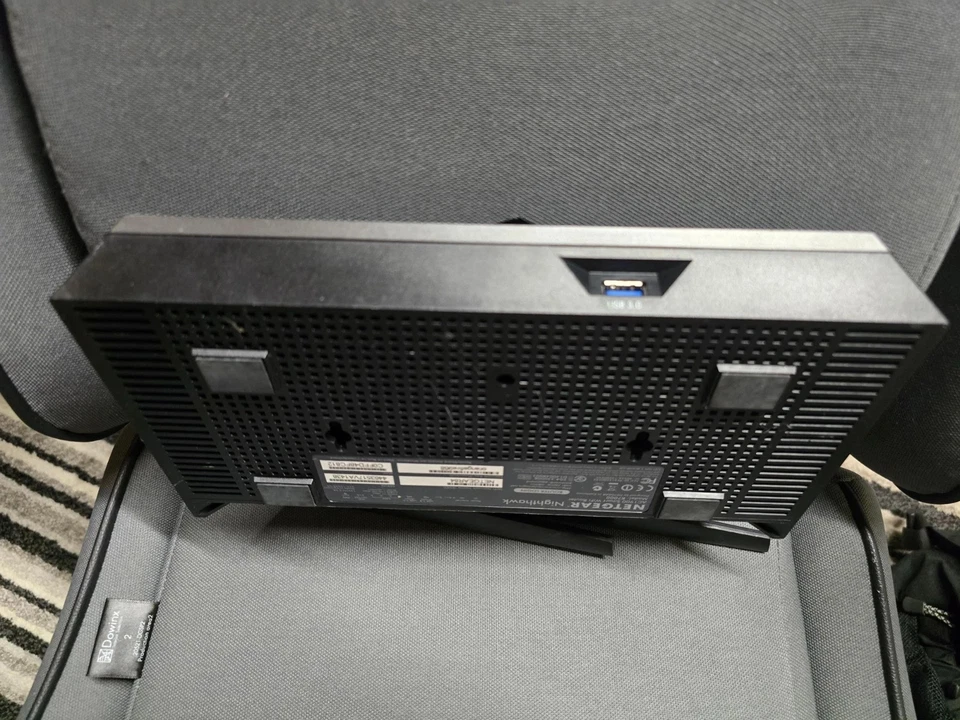 Netgear R7000-100PAS Nighthawk AC1900 1300 Mbps Wireless AC Router - Image 2 of 3