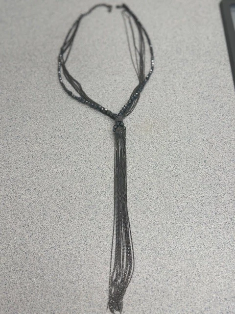 PESERICO Italia_collar corbata cristal fino y metal_$265 Foto 4 de 4