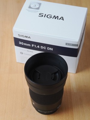 Sigma 30mm f/1.4 DC DN MFT