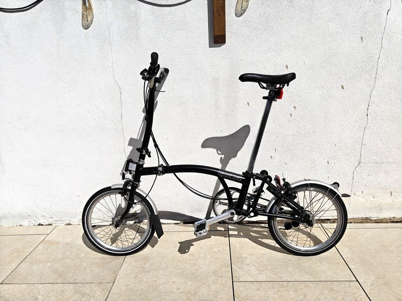 Brompton C Line Explore, 6-speed, Black, High Handlebar - Walthamstow
