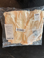 NWT Lululemon Define Cropped Jacket Nulu Butter Cream Size 6 Yellow