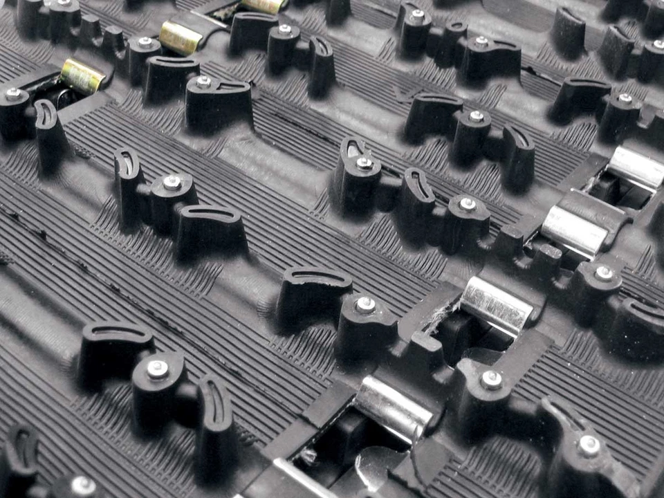 Camso Ice Attak XT Tracks-15in.x128in for 2010-2013 Arctic Cat Sno Pro 500 — 第 4/4 张图片