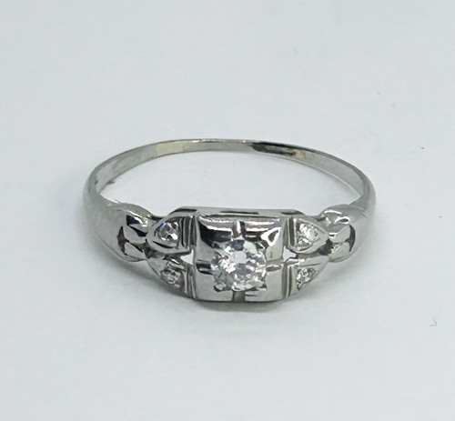 Demure Art Deco Antique Natural Diamond 18k White Gold Engagement Ring Size 6 - Picture 2 of 7