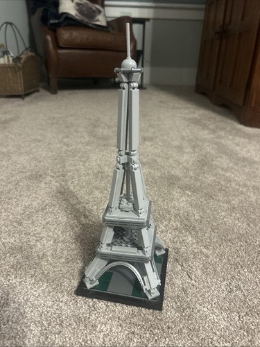 Lego Architecture Sets: 21006 The White House, 21013 Big Ben, 21019 Eiffel Tower - Picture 6 of 6