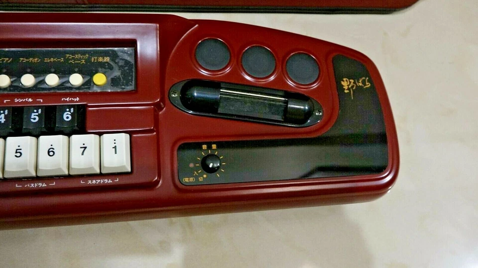 Gift Ideas: SUZUKI TES-370 NOBARA Electronic Taishogoto KOTO SYNTH + Case - Image 4 of 4