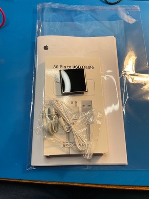 iPod Nano Generation 6 - 8 GB, New Battery, New Screen - Refurbished
