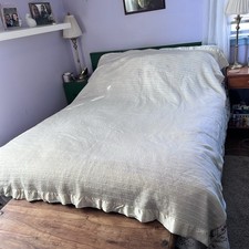 Vintage Twin Cream Satin Edge Bed Spread 66” By 87” Made In USA