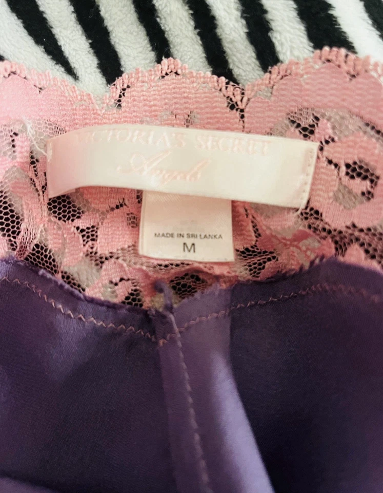 Vestido Victoria's Secret Mini Sin Mangas Melocotón Seda Encaje Hada, Talla M, Años 2000 De Colección Foto 2 de 4