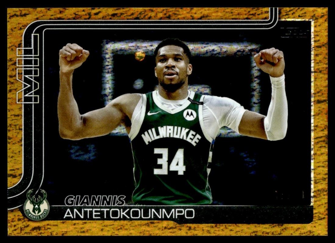 2025-26 Topps GOLD Holofoil Giannis Antetokounmpo 12/50 Bucks #54 C70