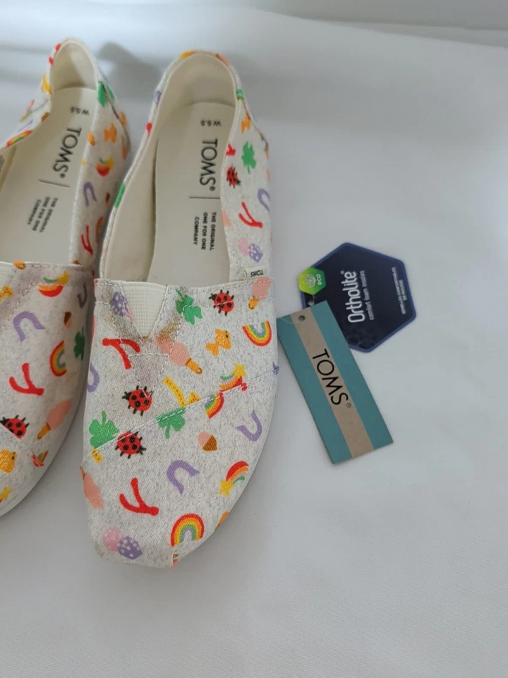 Женские туфли-слипоны Toms Lucky Days Rainbow Clover Wishbone белый металлик 5,5 - Изображение 4 из 4