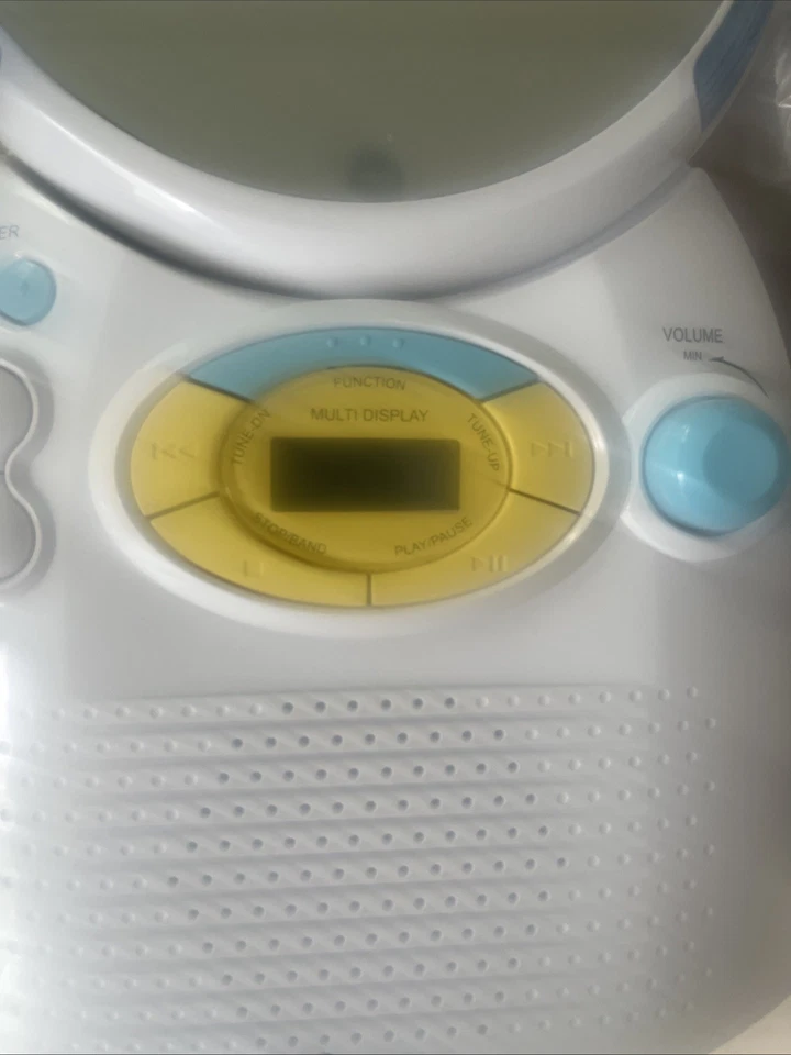 Memorex Shower CD Clock Radio Digital AM/FM Water Resistant MC1008 - Image 2 of 4