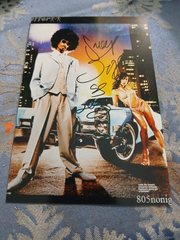 Snoop Dogg 6×4 Autograph Picture