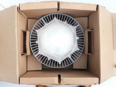 NOS NEUE BRANDNEUE DIALIGHT VIGILANT LED LOW BAY 56 W LICHTLEUCHTE