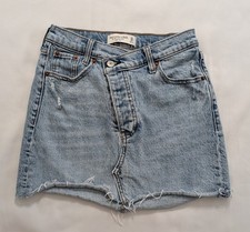 Abercrombie Fitch The 90's Micro Mini High Rise Denim Skirt Size 24/00