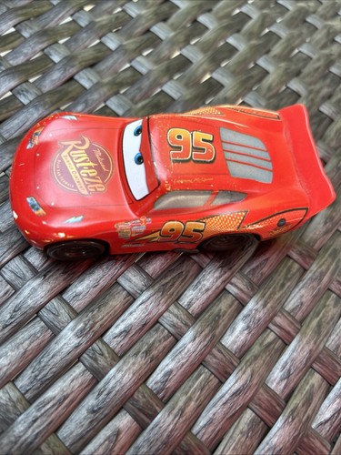 Disney Pixar Cars Supercharged Rust-Eze Lightning McQueen #95 - Picture 4 of 5