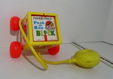 Vintage Fisher-Price PEEK-A-BOO Pull Toy w Hand Pump USA 1970