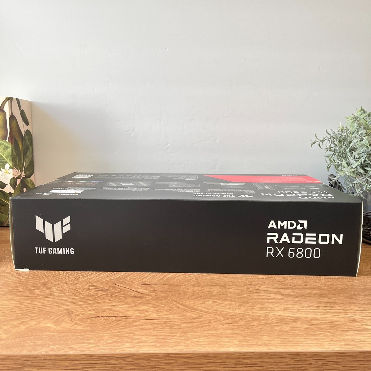 ASUS TUF Gaming AMD Radeon RX 6800 XT OC Edition 16GB GDDR6 ASUS TUF Gaming AMD Radeon RX 6800 XT OC Edition 16GB GDDR6