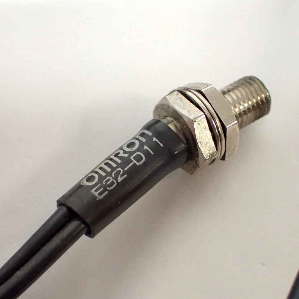 OMRON E3X-DA41-N E3XDA41N DIGITAL FIBER AMPLIFIER PNP OUTPUT+ E32-D11 FIBER UNIT - Image 4 of 4