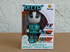 Ditto The Babble Bot Teal USA Toyz LED eyes Die-cast metal Repeats what you say