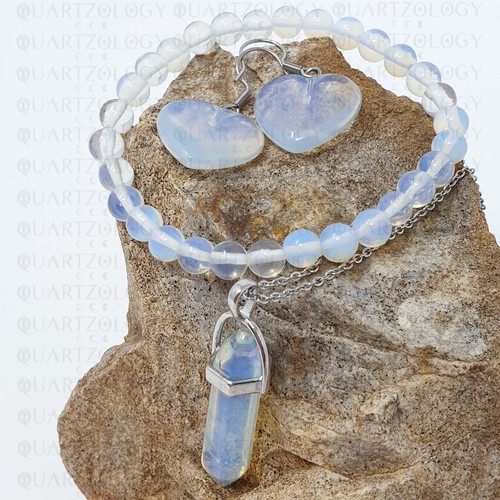 Opal Gift Set Healing Stone Natural Quartz Crystal Heart Chakra Bundle Gemstone - Picture 3 of 12