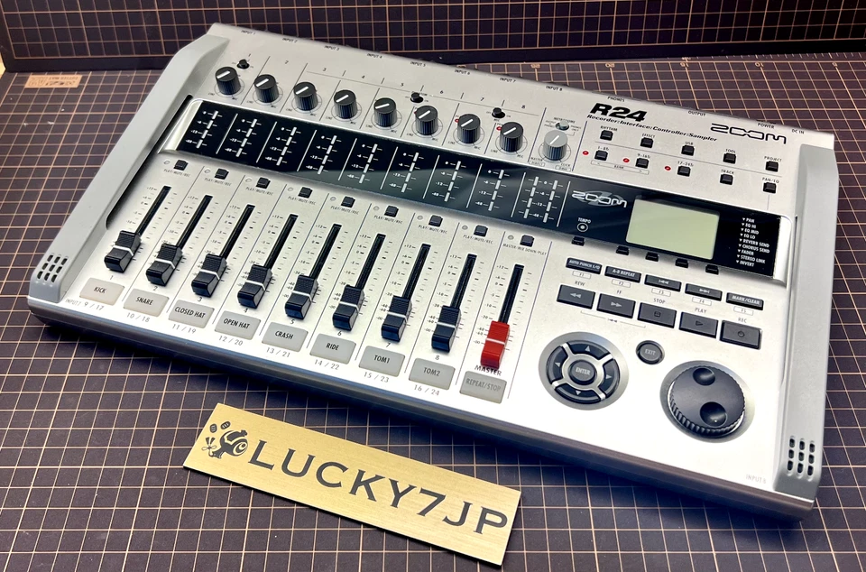 Zoom R24 Multi-Track Recorder - 24-Track, Integrated Drum Machine, Free Shipping - Image 2 of 4