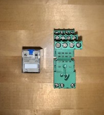 Relé Omron MY4 IN1-D2 24V CC ⚡️ con adaptador de contacto Phönix - Nº 2833576