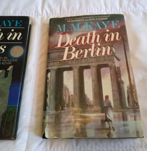 2 Vintage HB Books W/Dust Jackets-Death In Cyprus/Death In Berlin-M.M.Kaye - Picture 3 of 7