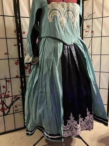 Ocean Queen Renfaire Gown
