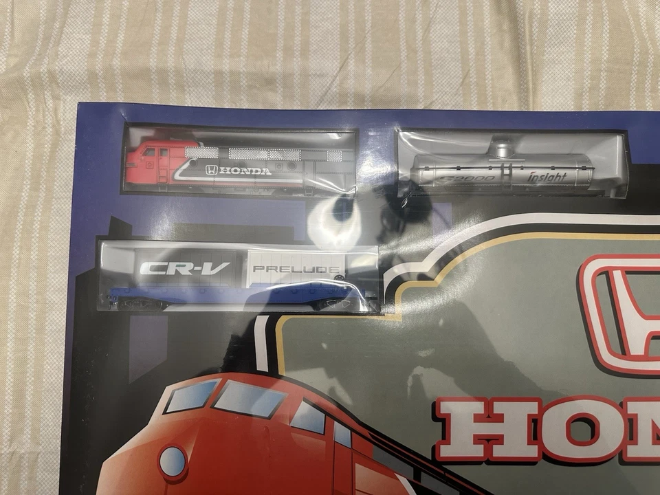 NEW SEALED 1998 HONDA COLLECTOR TRAIN SET LIMITED EDITION UNOPENED RARE - Image 3 of 4