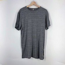 Fear of God Essentials Mens Heather Grey Tri-Blend Logo T-Shirt Medium Side Slit
