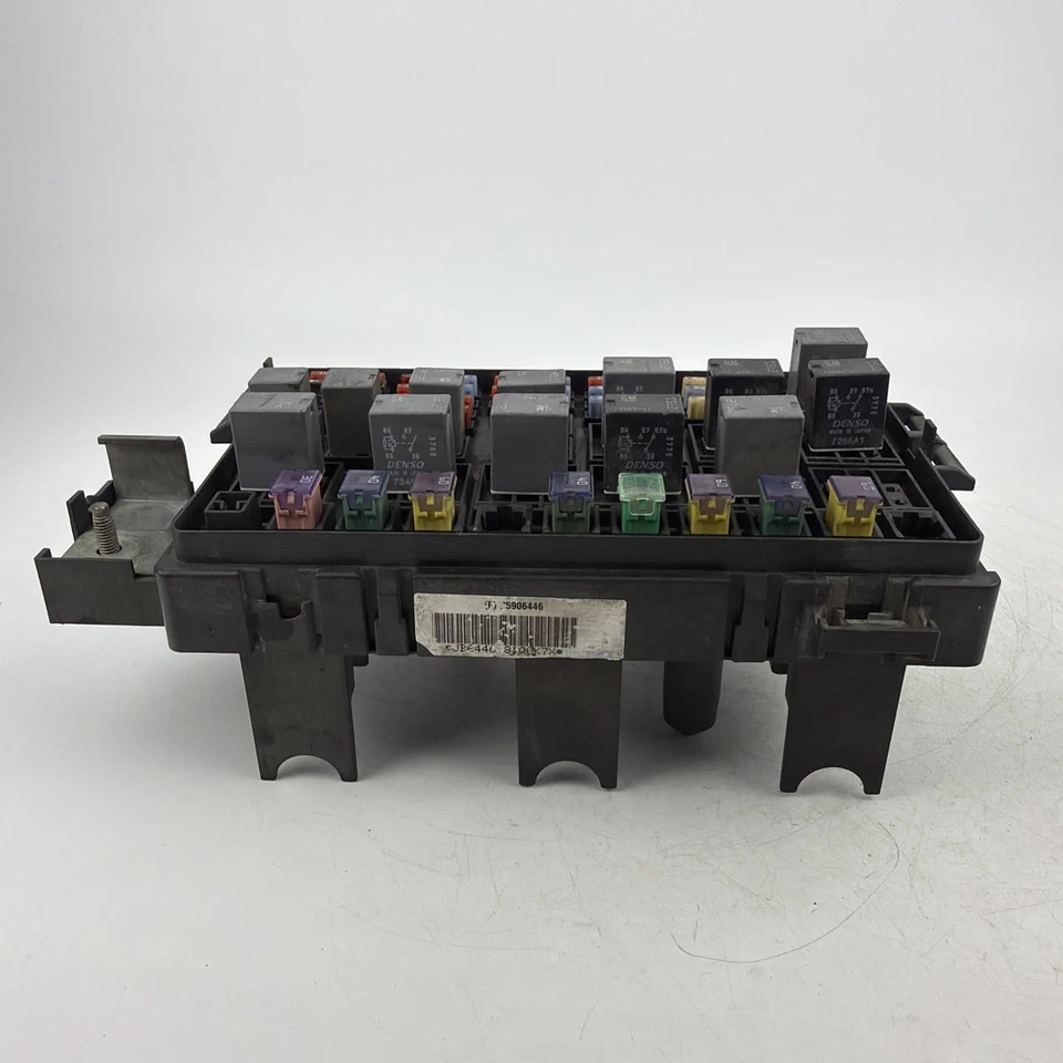 05-09 Chevrolet Uplander 3.9L Motor Fusibles Caja Relé Conexión Mod. ID- 25906446 Foto 3 de 4