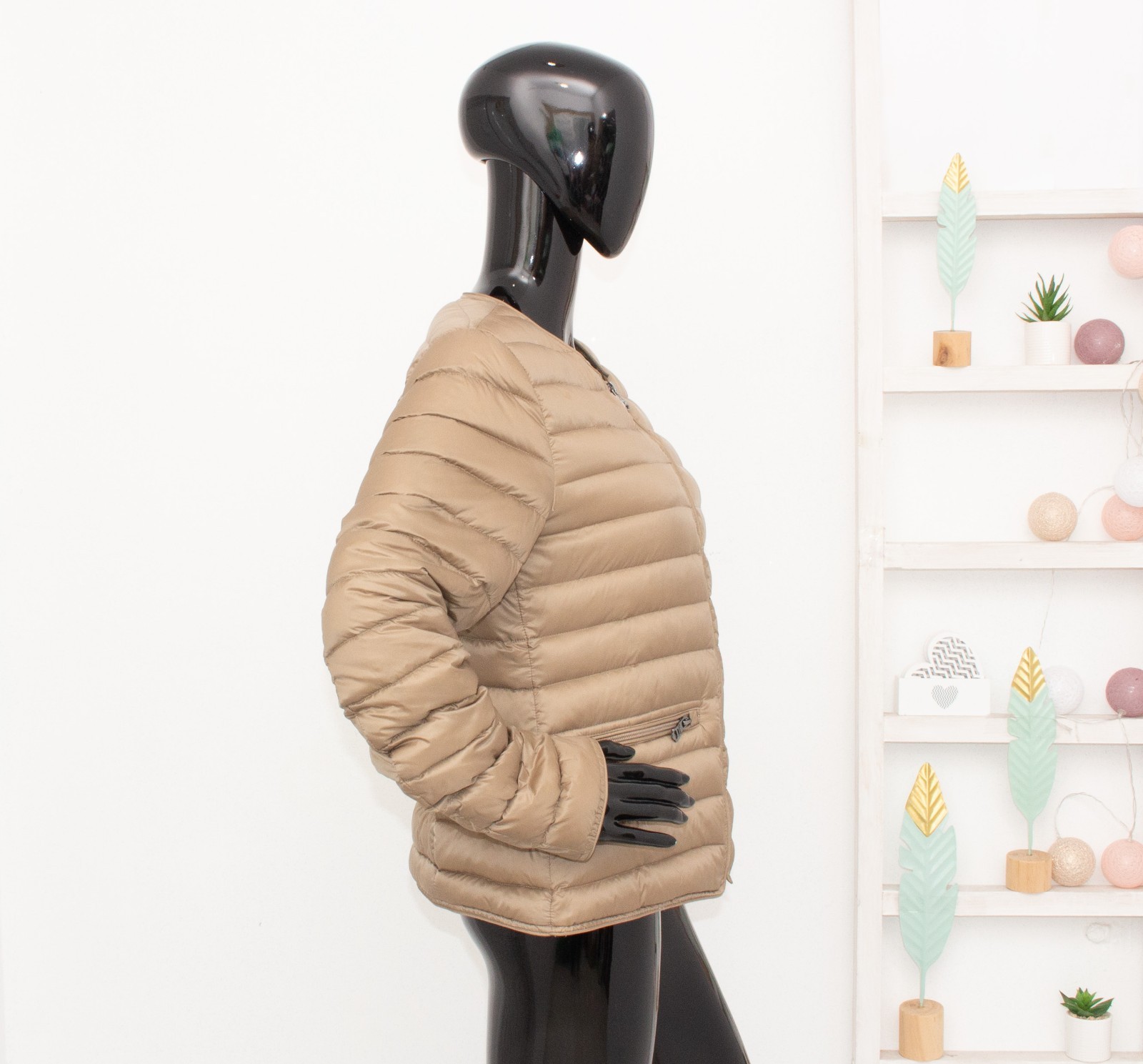 HOX Down Jacket Light Brown Lightweight Extra War… - image 4