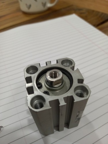 CILINDRO COMPACTO NEUMÁTICO CKD SSD2-25-30 STOCK SIN USAR - Imagen 3 de 7