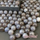 Foto 3 di 12