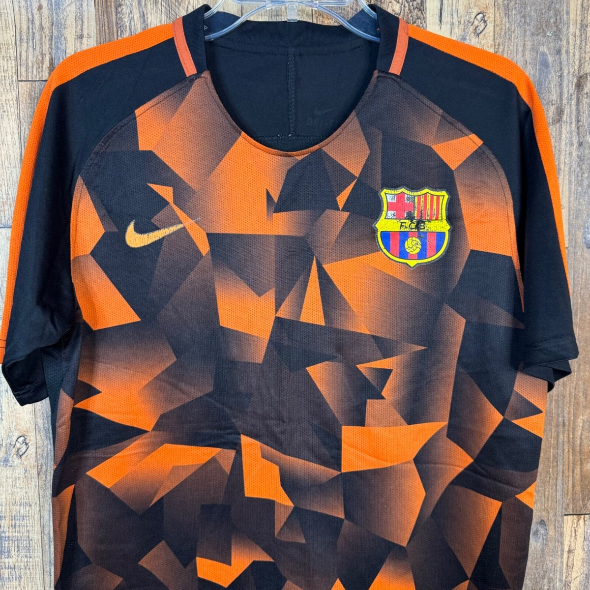 FC Barcelona Training Orange Soccer Jersey Nike Men's Size M | eBay