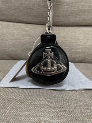 【送料&関税込】Vivienne Westwood mens Bust Black And Grey T image402736821-300x300.jpg