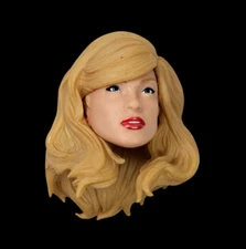 MARVEL LEGENDS BLONDE LONG HAIR FEMALE HEAD PART ONLY FOR CUSTOM KITBASH FIGURE