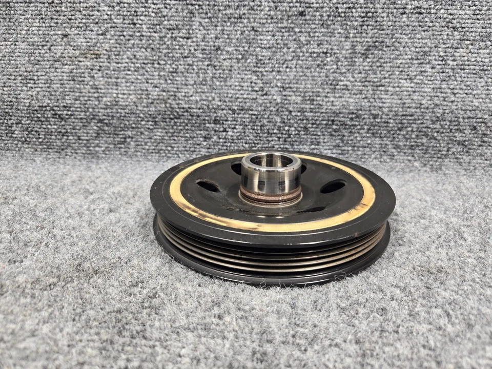 Mercedes CLA250 2014-2018 motor 2,0 L cigüeñal polea equilibradora armónica OEM Foto 2 de 4