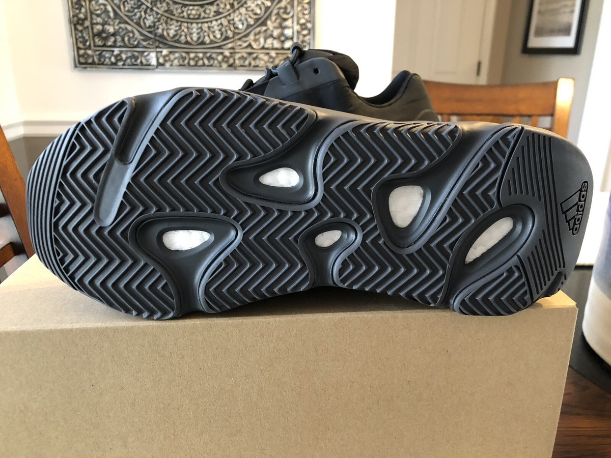 adidas yeezy boost 700 mnvn triple black FV4440 Size 10.5 | eBay