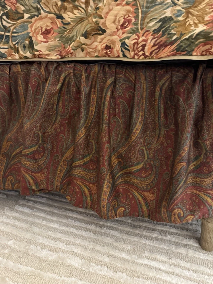 Juego de edredón Ralph Lauren King 5 piezas gran falda tapiz floral Barrington fundas Foto 2 de 4