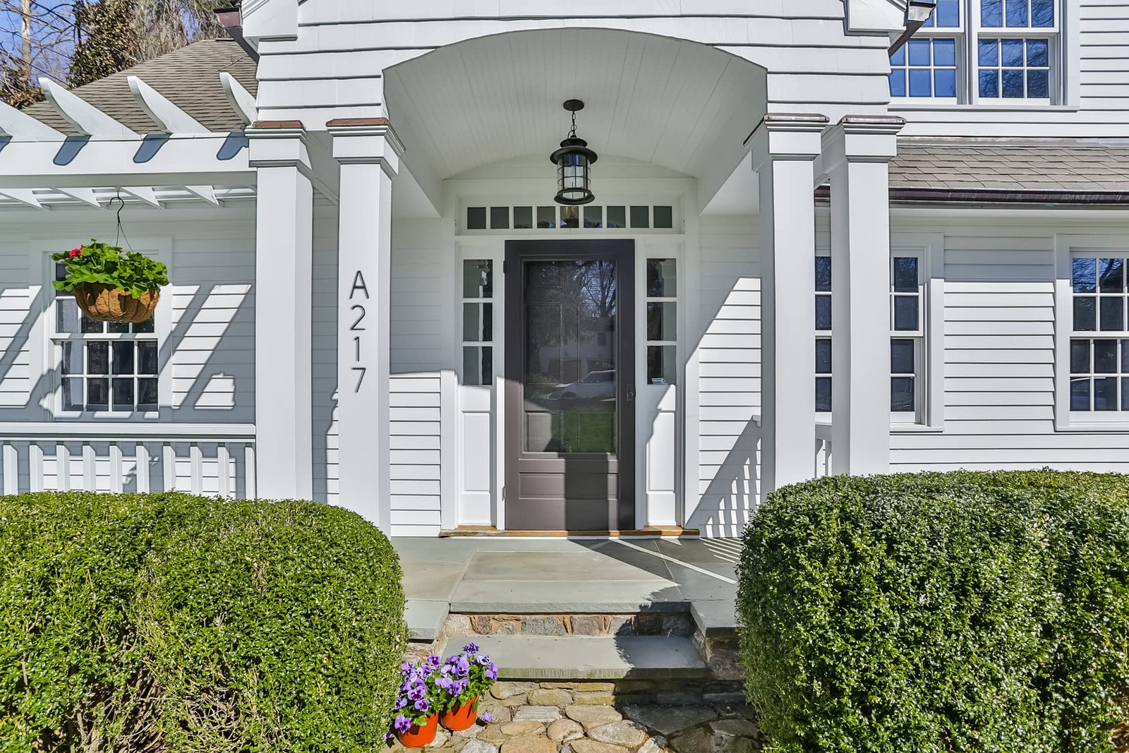 5Inch Floating House Numbers for Outside Black Address Letter - Zinc Alloy Sh...