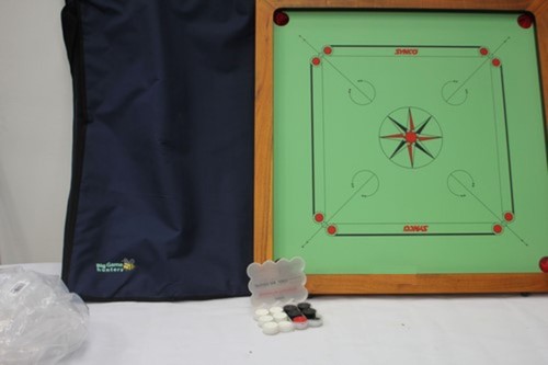 Green Carrom Board US Tournament Design 8mm 33'' x 33'' Birch Ply & Acacia Frame