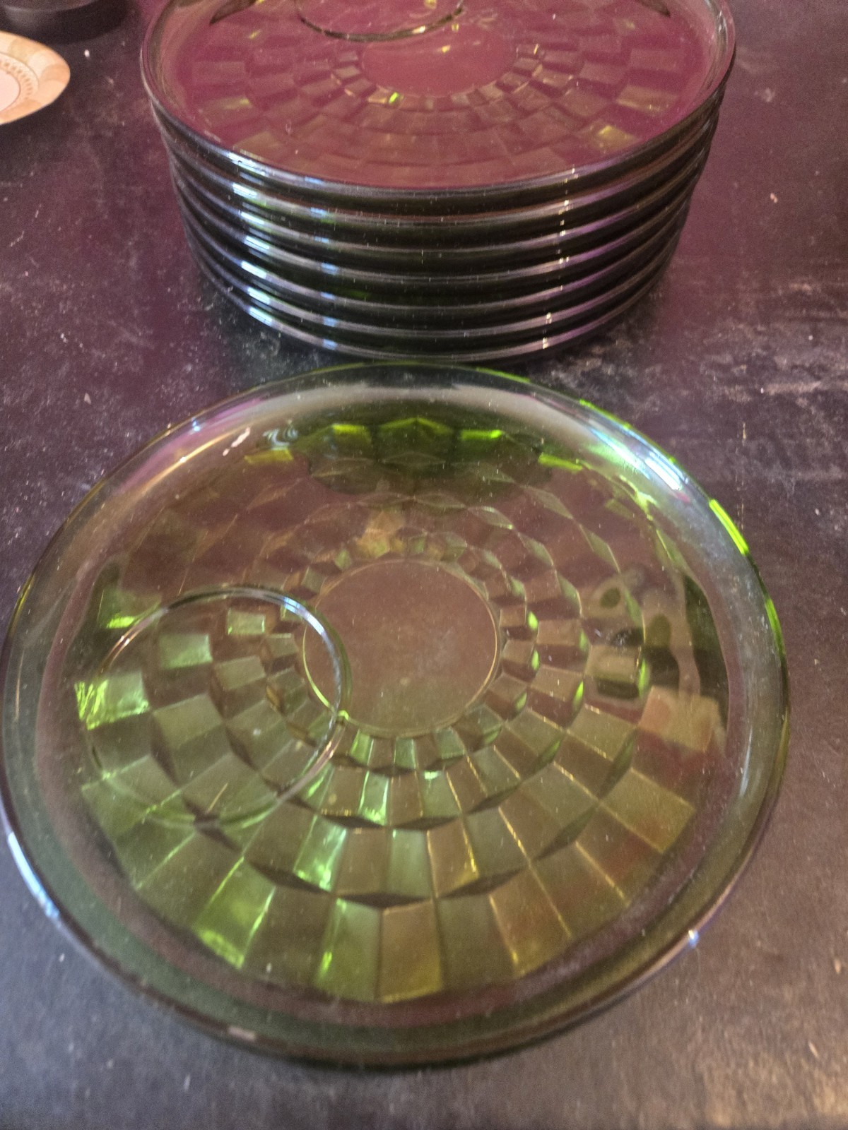 Set Of 8 Avocado Green Indiana Whitehall Luncheon Salad Plate 8.75